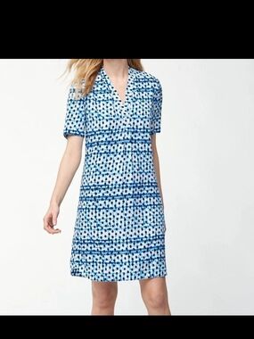 Tommy Bahama Dot Matrix Shirt Dress Blue Dot & Stripe V-Neck Short Sleeve Dress